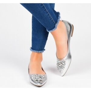 Journee Collection Silver Ballet Flats Embellished Rhinestone Size 7.5 W NEW $90
